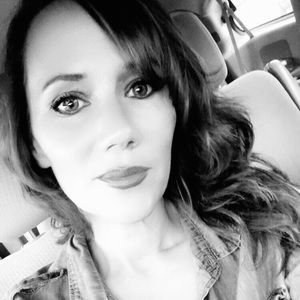 Meet your Posher, Sheri